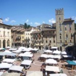 Arezzo - 6 giugno - La fiera Antiquaria in Piazza Grande