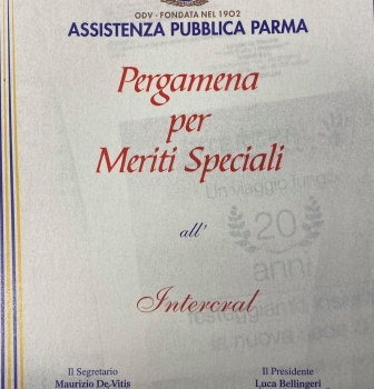 Una pergamena per meriti speciali Una pergamena per meriti speciali